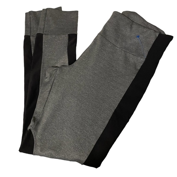 Athleta Essex Hybrid Tight Leggings - Picture 4 of 6